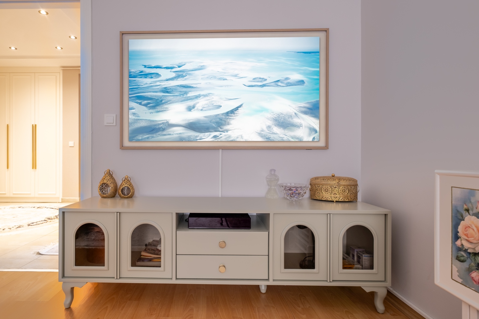 slider image